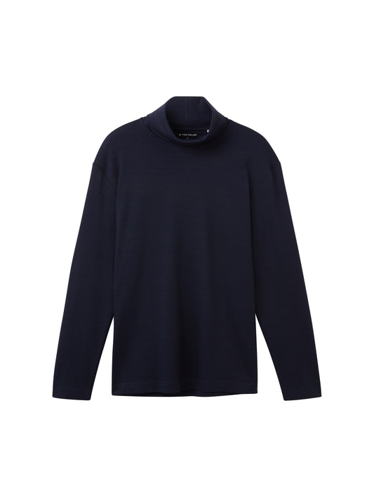 longsleeve turtleneck