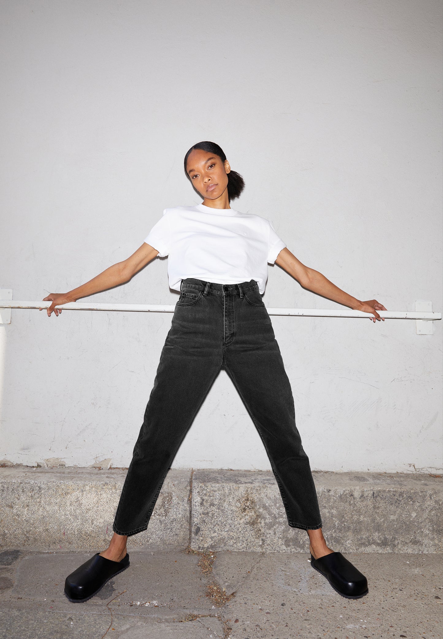 MAIRAA Denims / 5 Pockets Mom Solid, ebony black