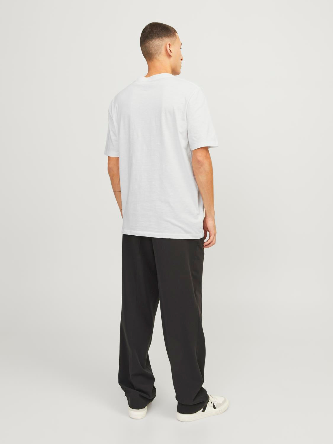 JORLAFAYETTE POCKET TEE SS CREW NECK LN